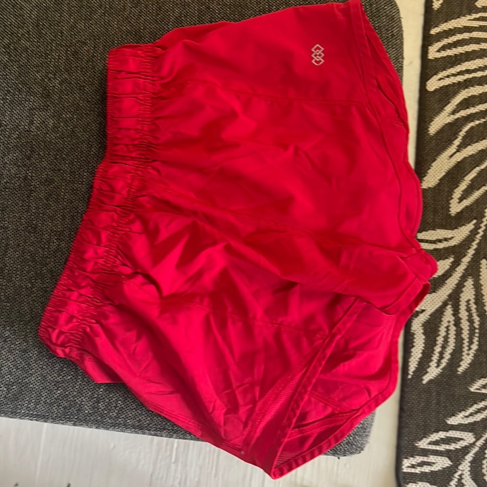 woman’s Shorts size small